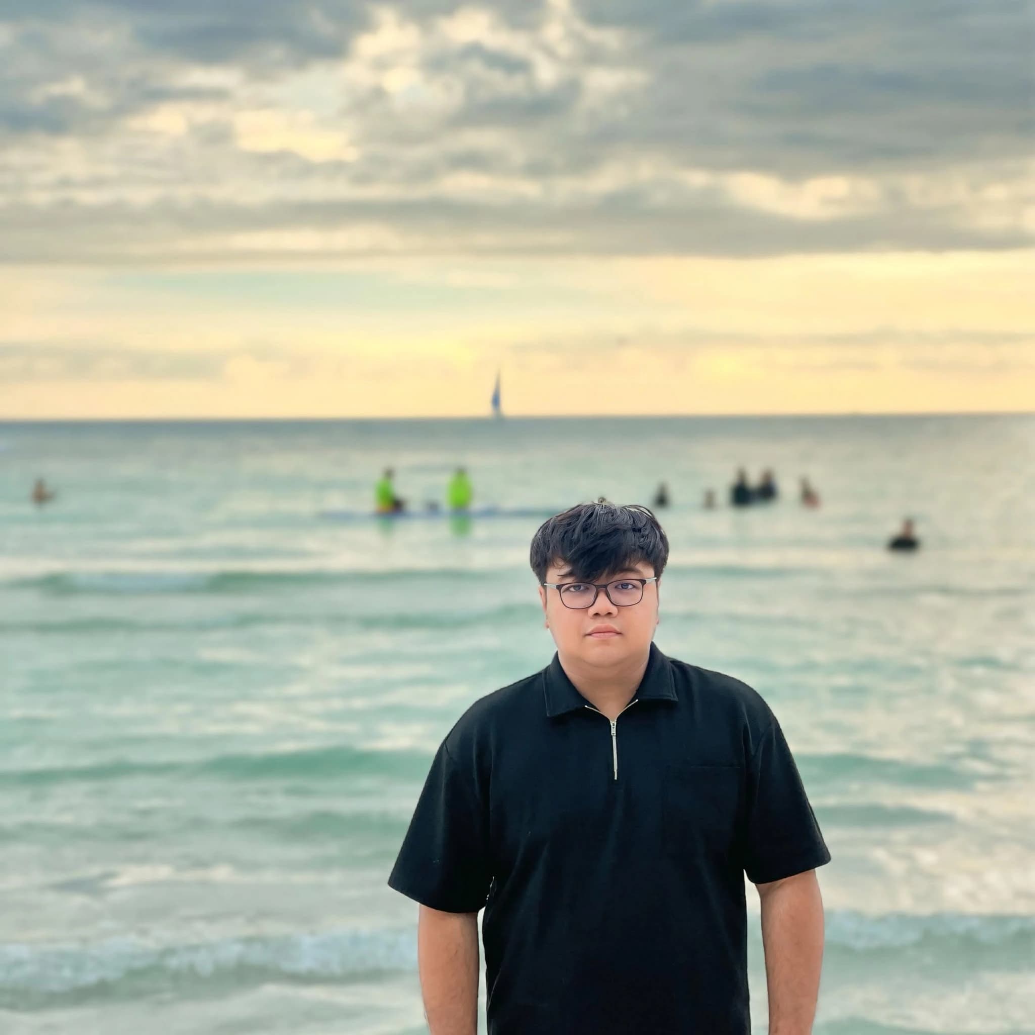 Boracay sunset over White Beach during the November 2024 family trip
